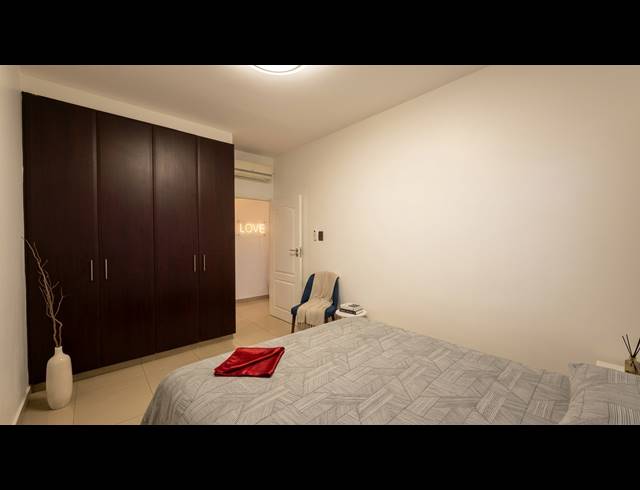2 BEDROOM APARTMENT FOR SALE IN WINDERMERE